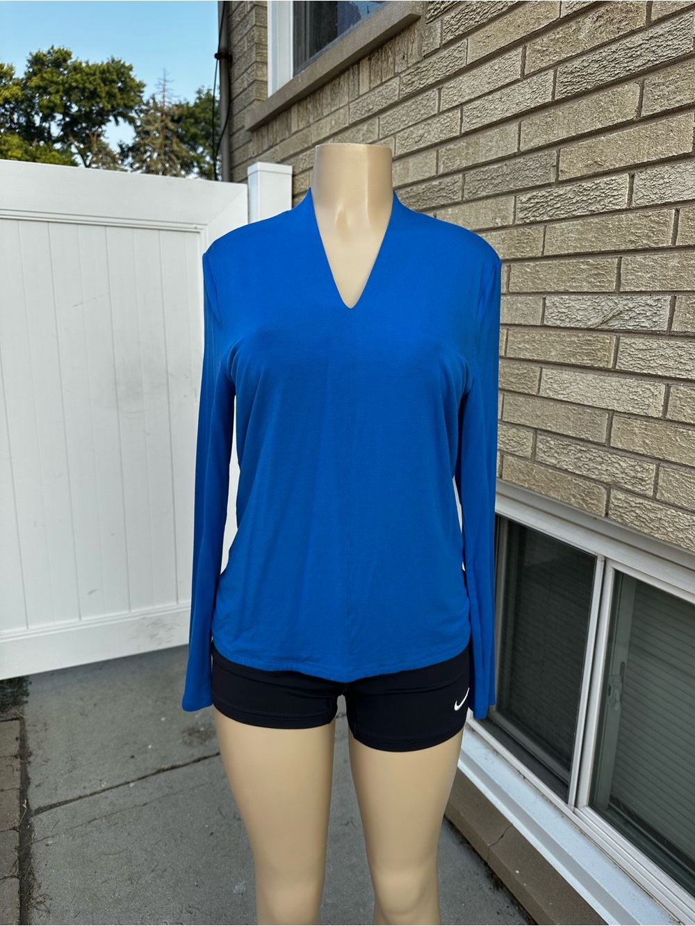 Talbots cobalt blue long sleeves blouse size M